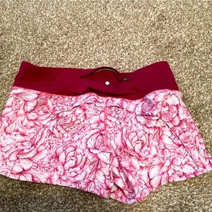 Lululemon speed up shorts. Size 6. 2 inch inseam